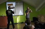  (photo)