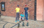  (photo)