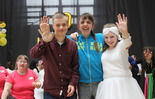  (photo)