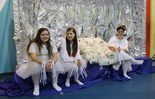  (photo)
