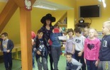  (photo)