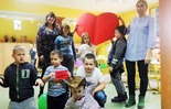  (photo)