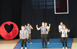  (photo)